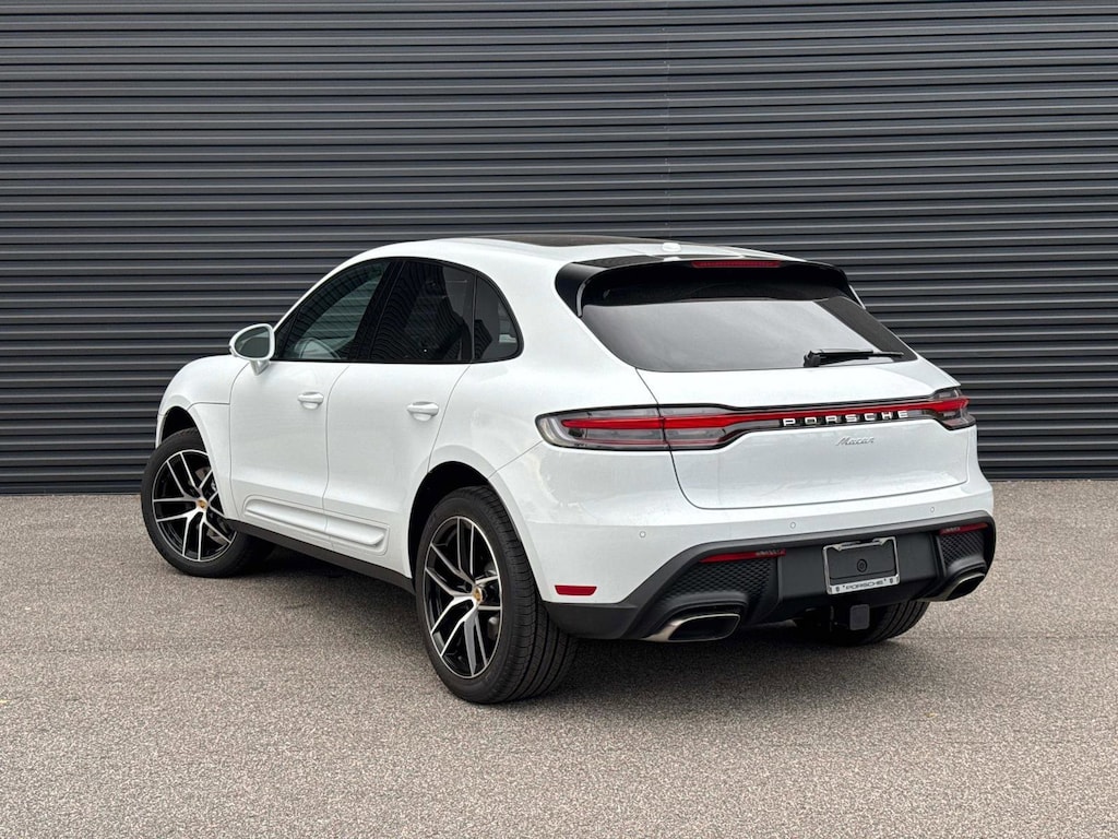 New 2025 Porsche Macan  SUV