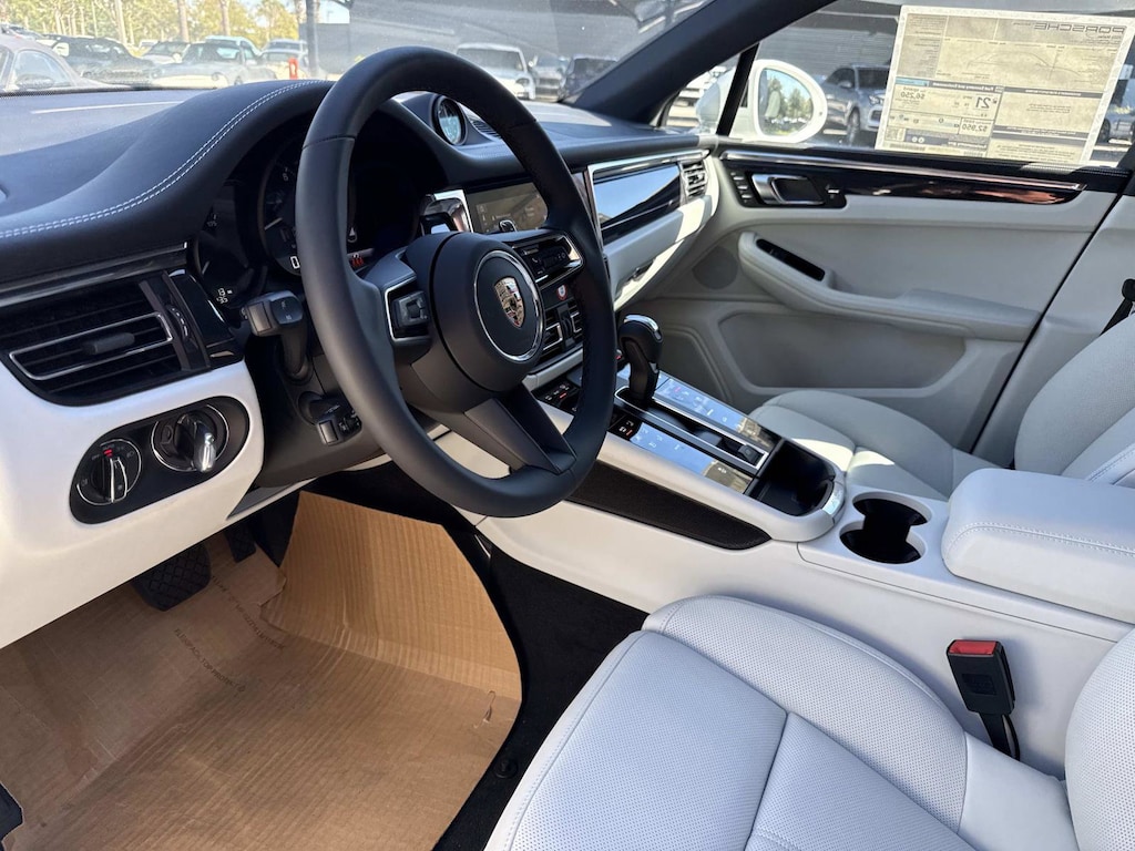 New 2026 Porsche Macan SUV