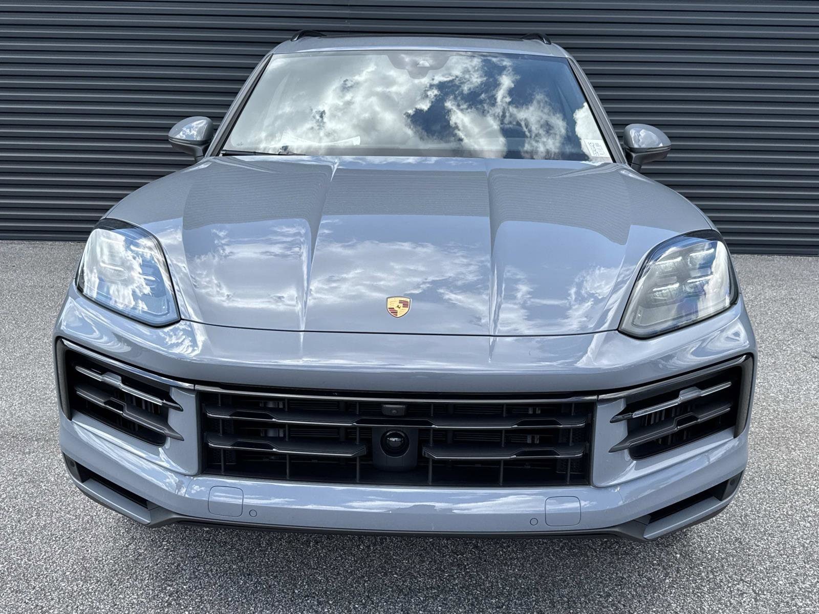 2025 Porsche Cayenne Base - Photo 6