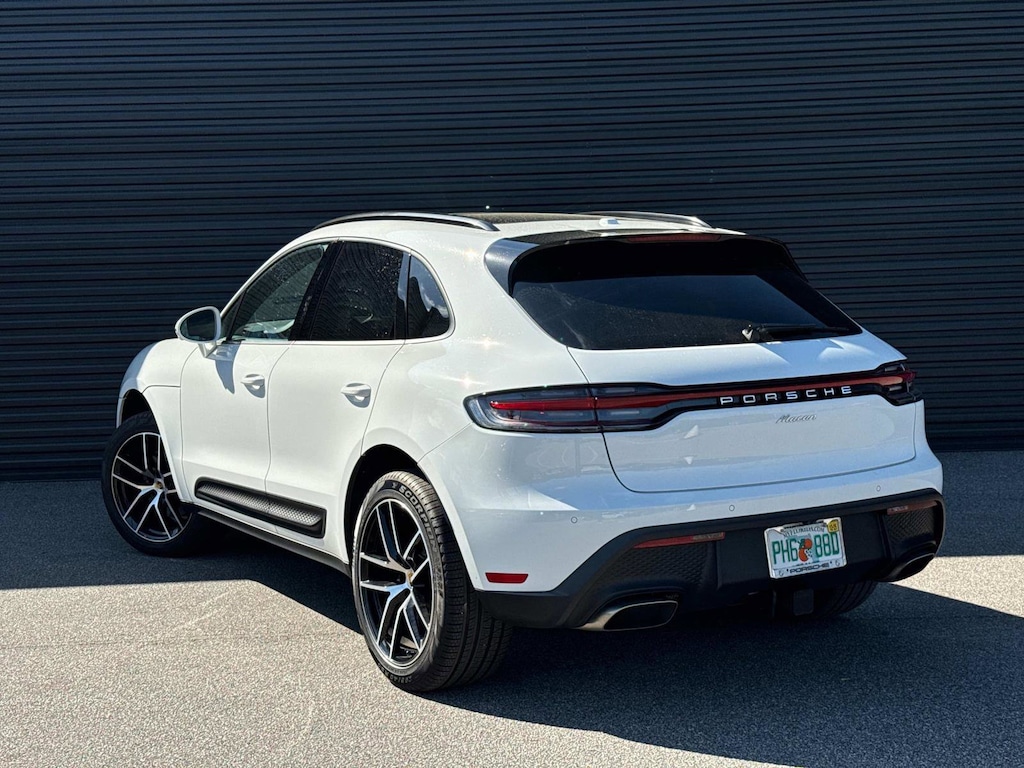 New 2025 Porsche Macan  SUV