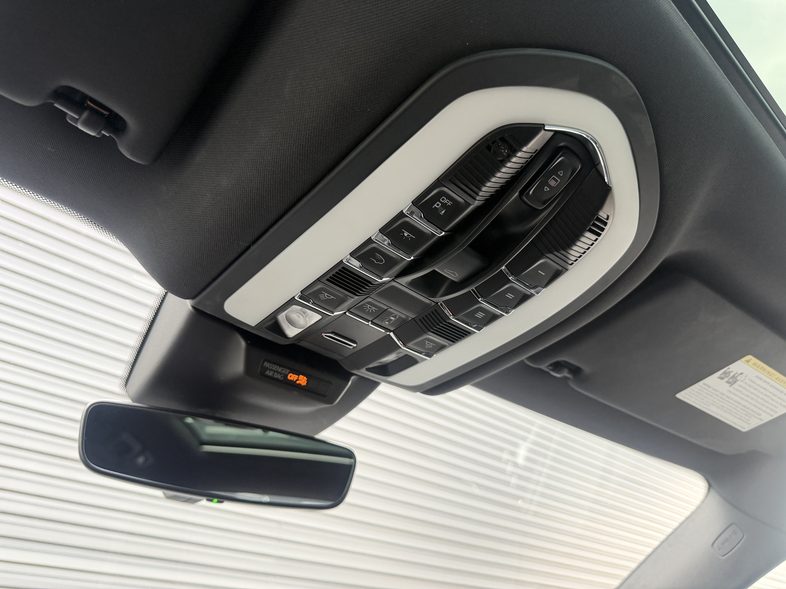 2026 Porsche Macan Base - Photo 32