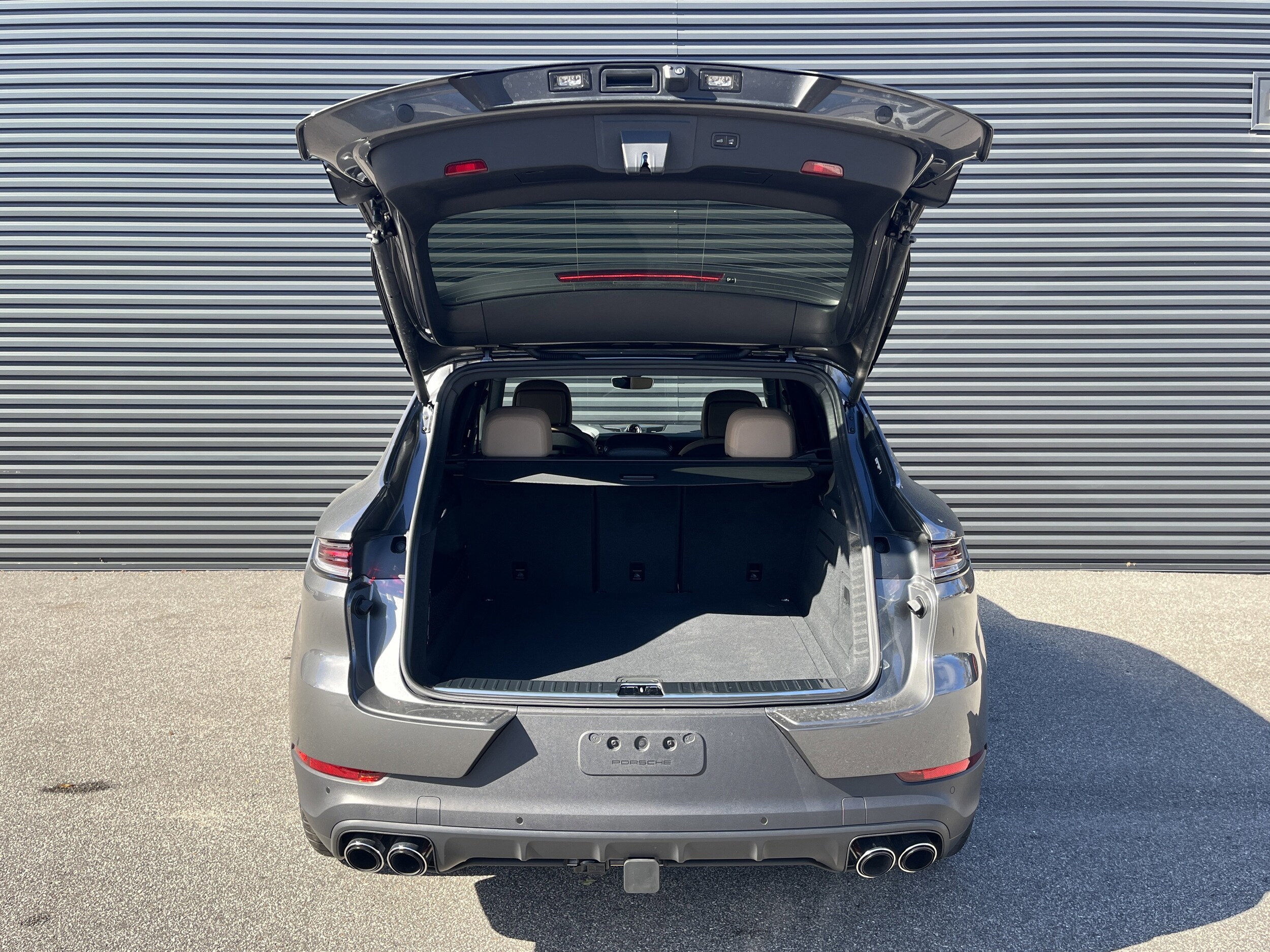 2026 Porsche Cayenne Base - Photo 13