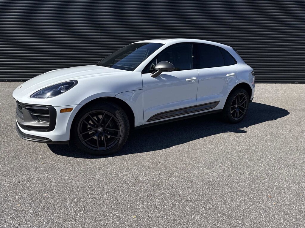 Certified 2024 Porsche Macan SUV