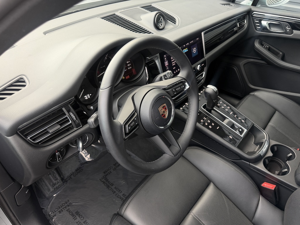 New 2026 Porsche Macan SUV