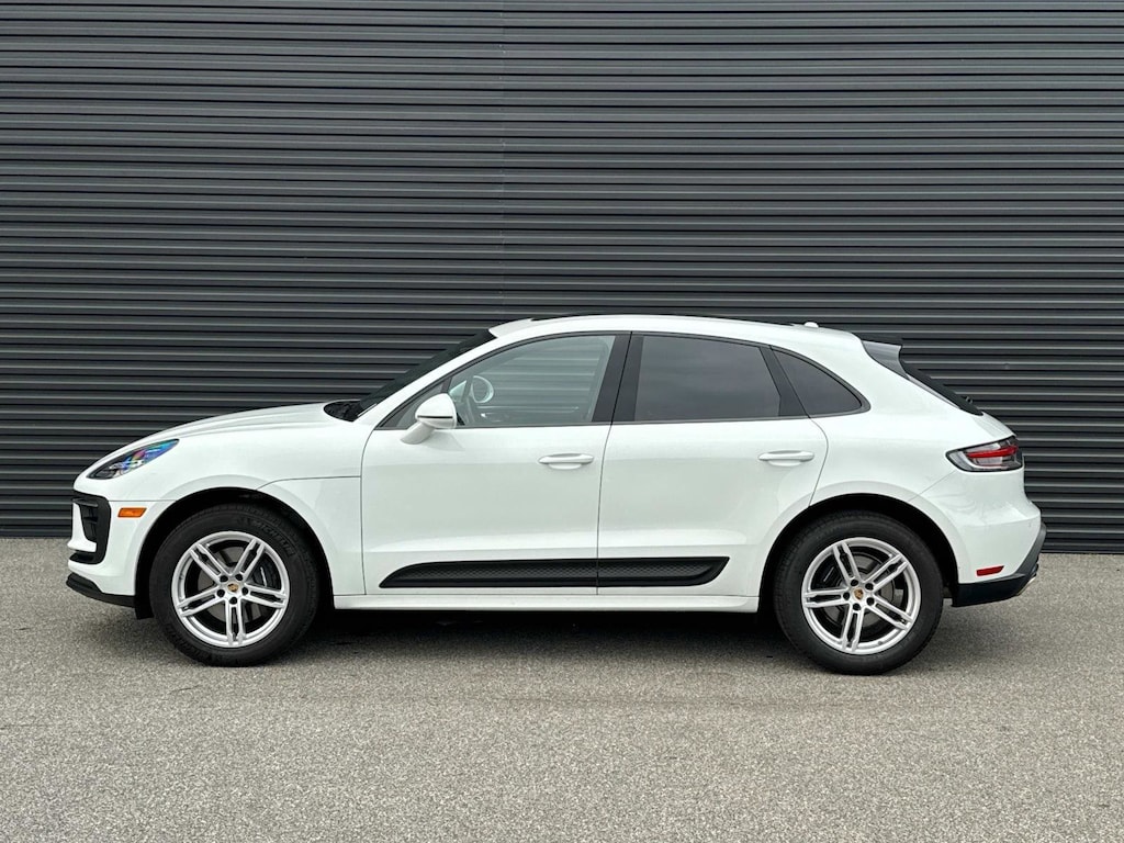 New 2025 Porsche Macan  SUV