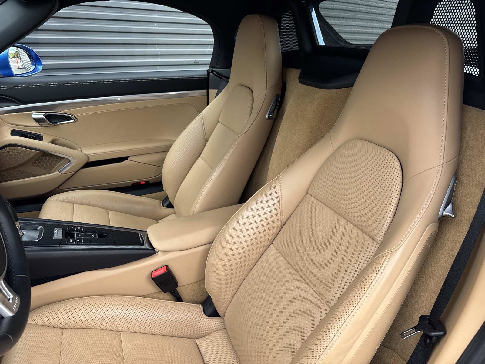 2015 Porsche Boxster photo 4