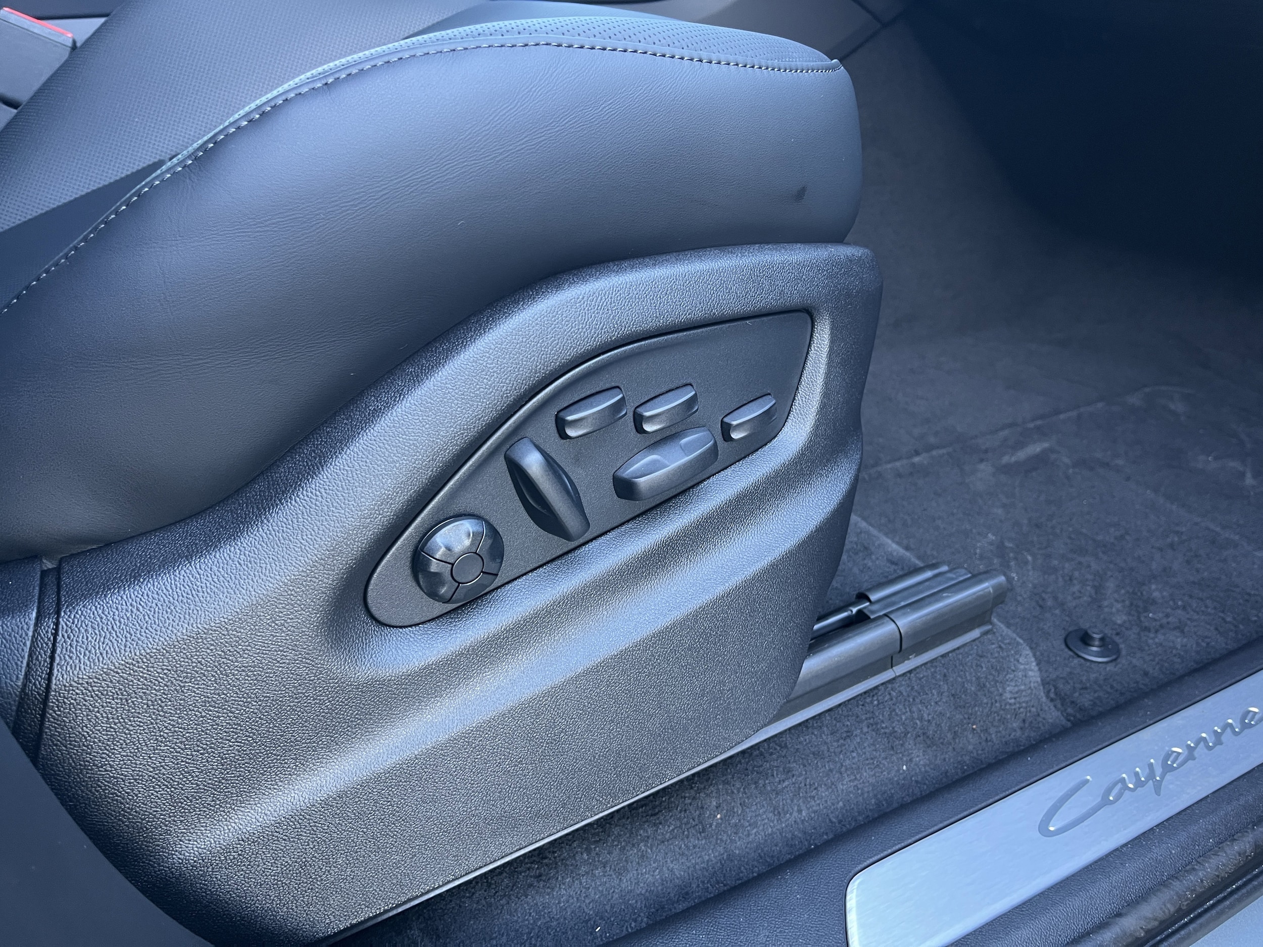 2026 Porsche Cayenne Base - Photo 21