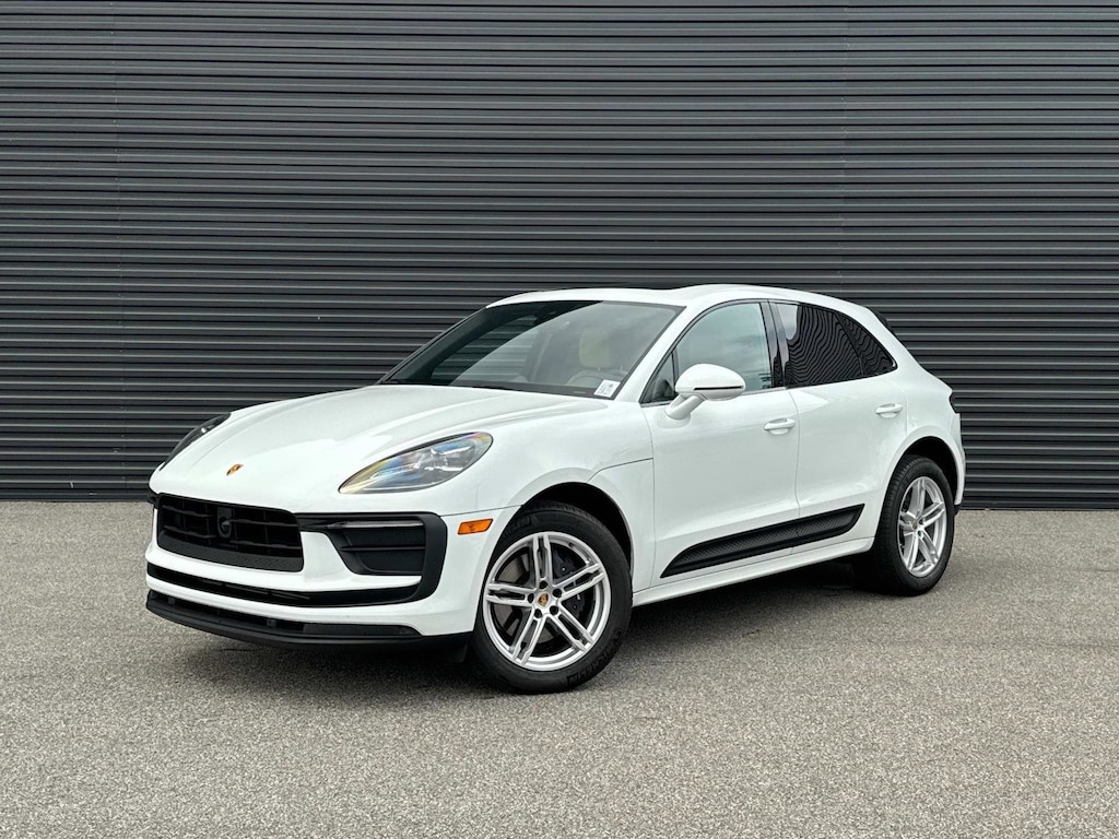 New 2025 Porsche Macan  SUV