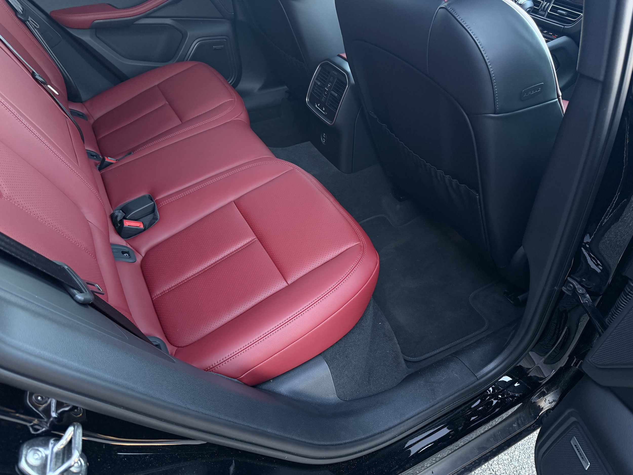 2026 Porsche Macan Base - Photo 20