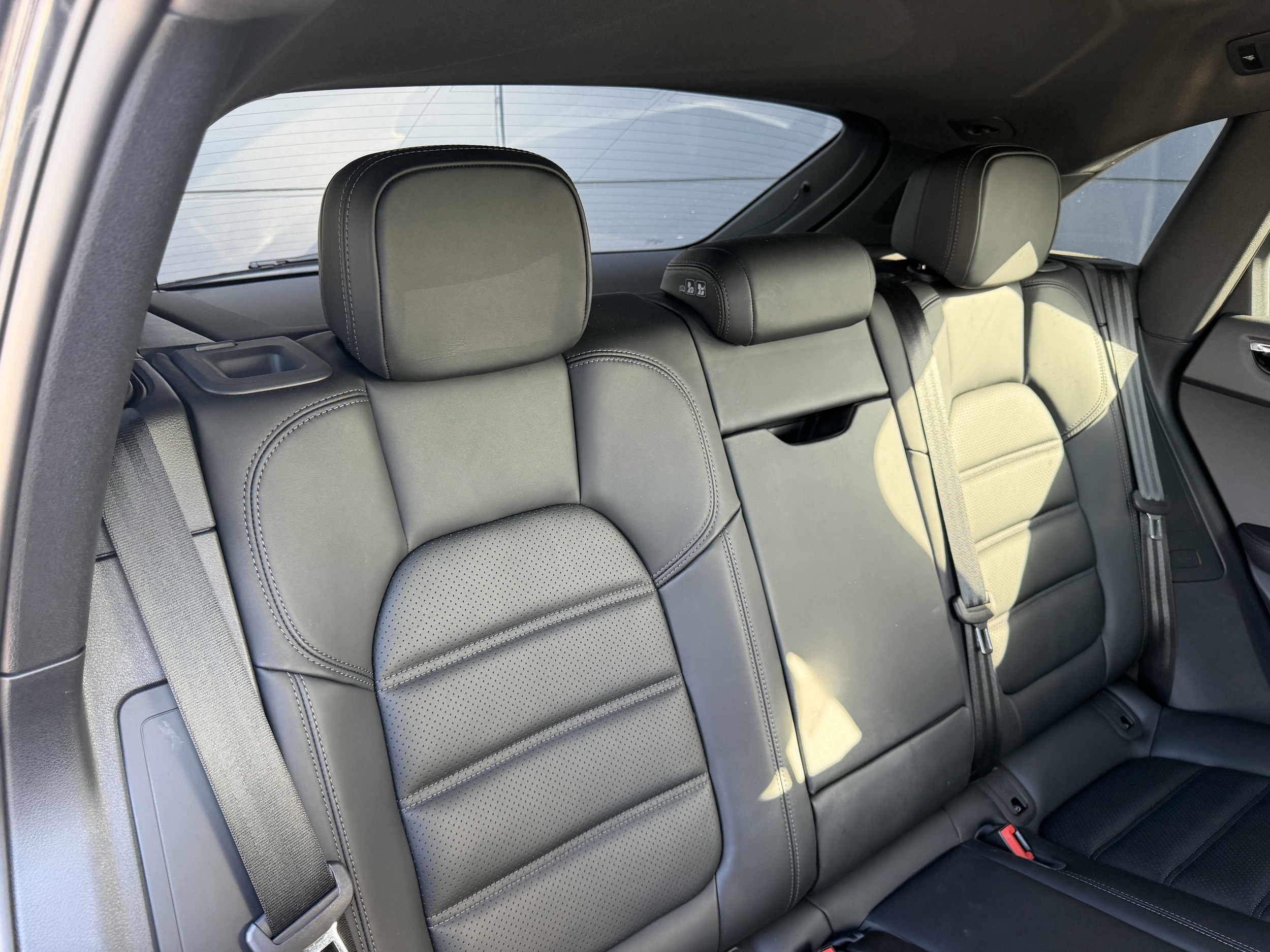 2026 Porsche Macan Base - Photo 29