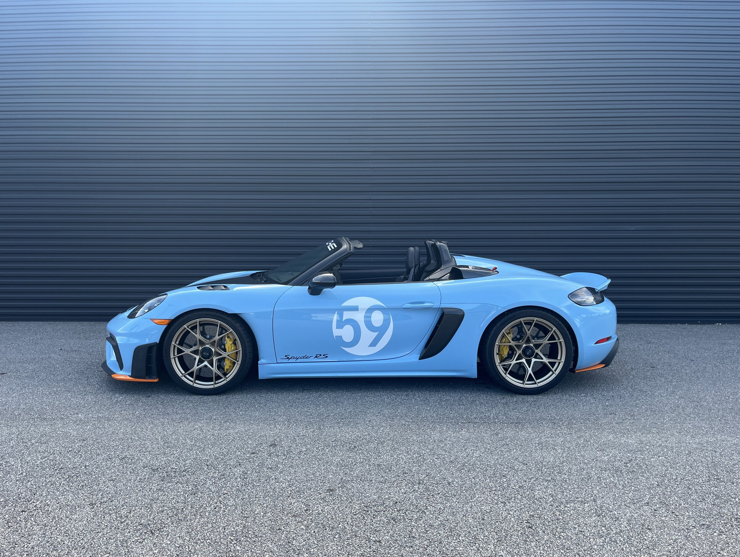2024 Porsche Boxster Spyder photo 2