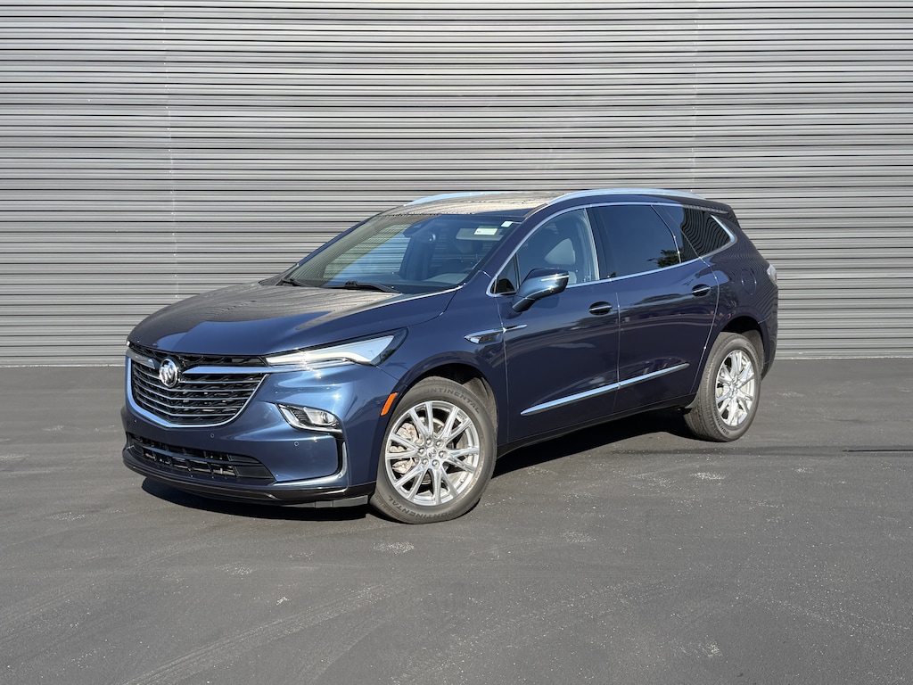 Used 2023 Buick Enclave Essence SUV