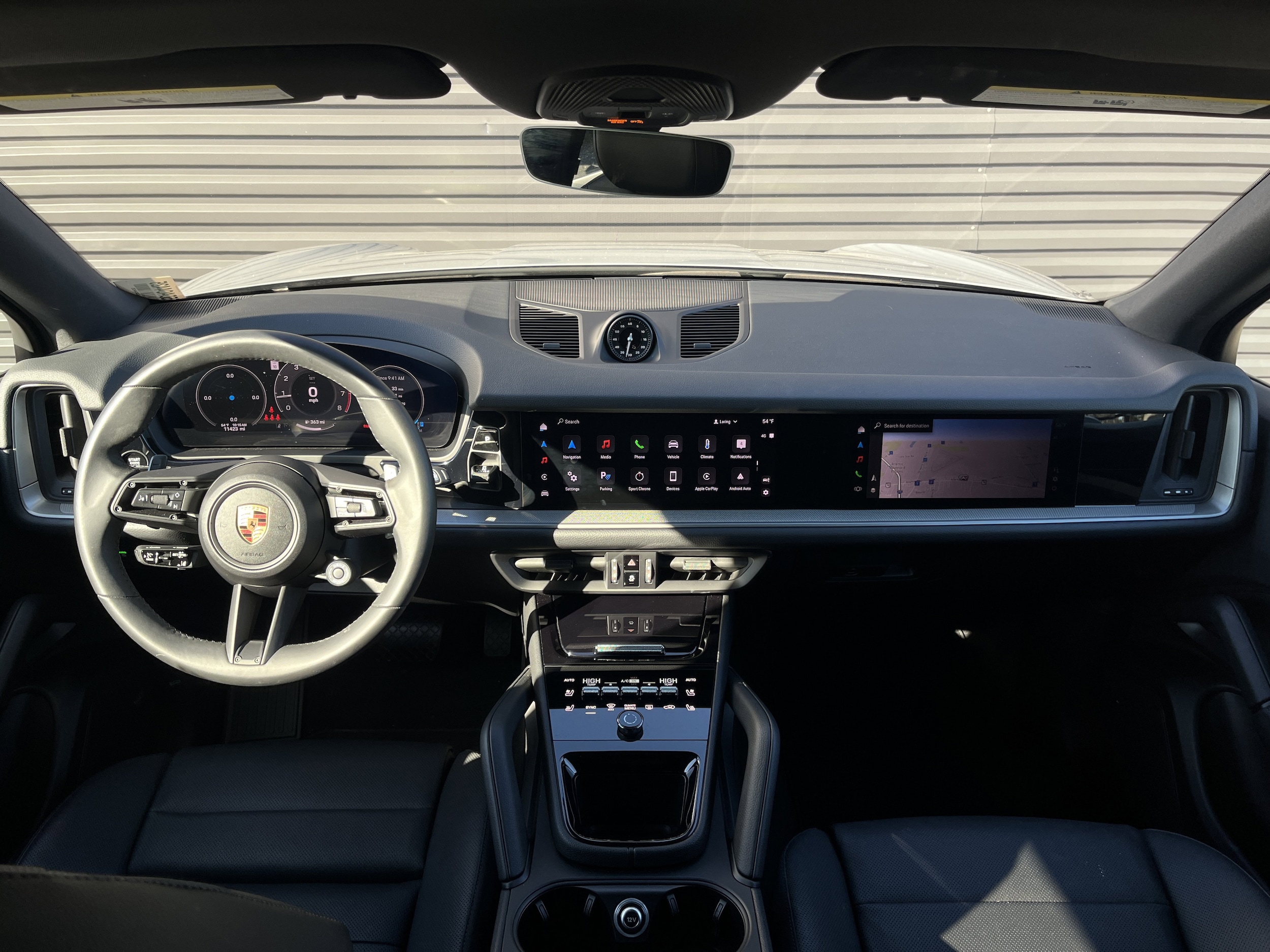 2025 Porsche Cayenne Base - Photo 14