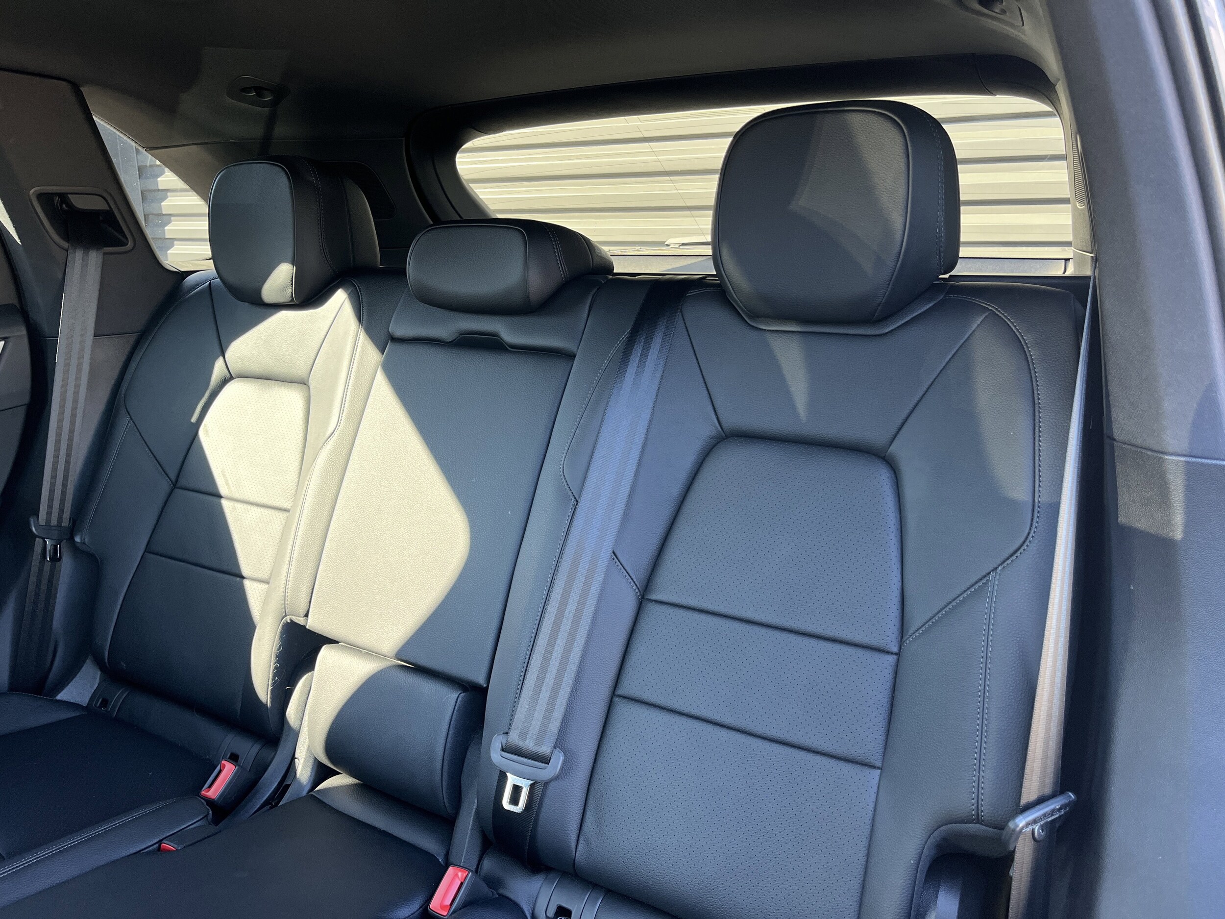 2025 Porsche Cayenne Base - Photo 24