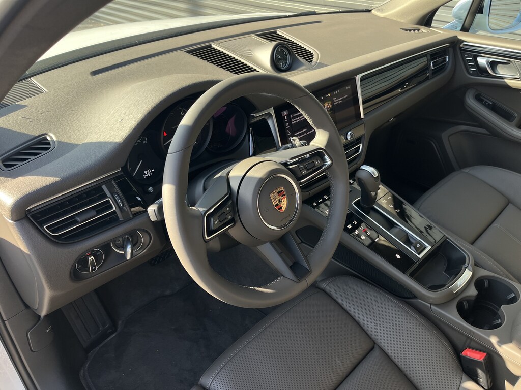 New 2026 Porsche Macan