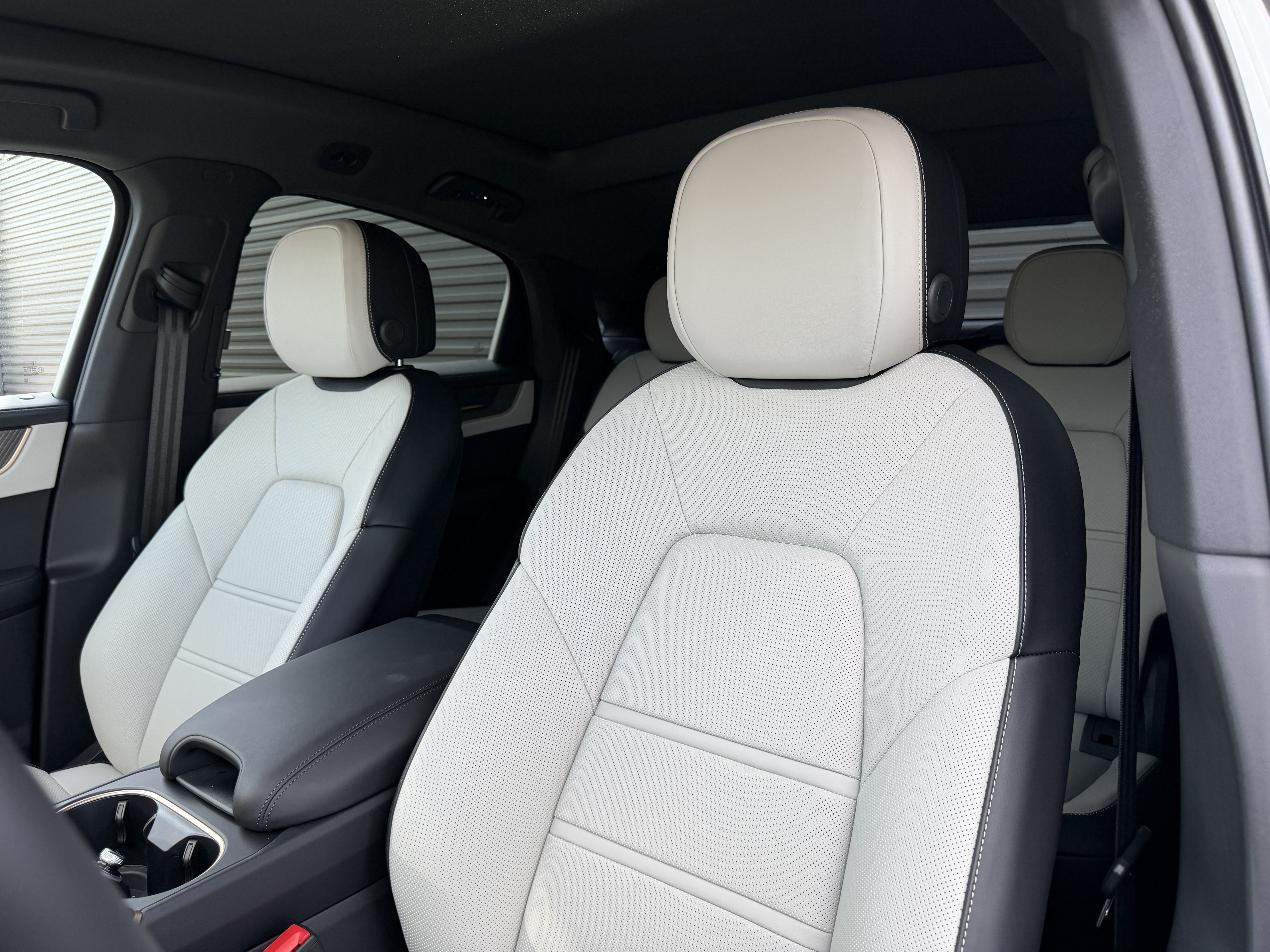 2026 Porsche Cayenne Coupe Base - Photo 13