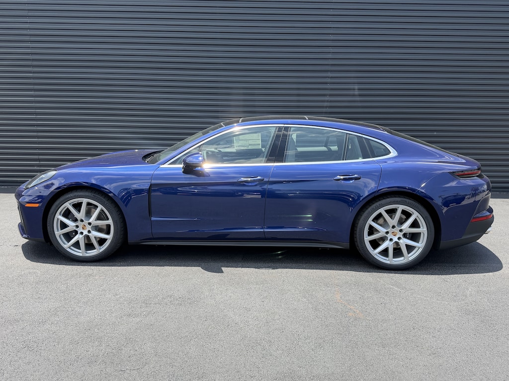 New 2026 Porsche Panamera