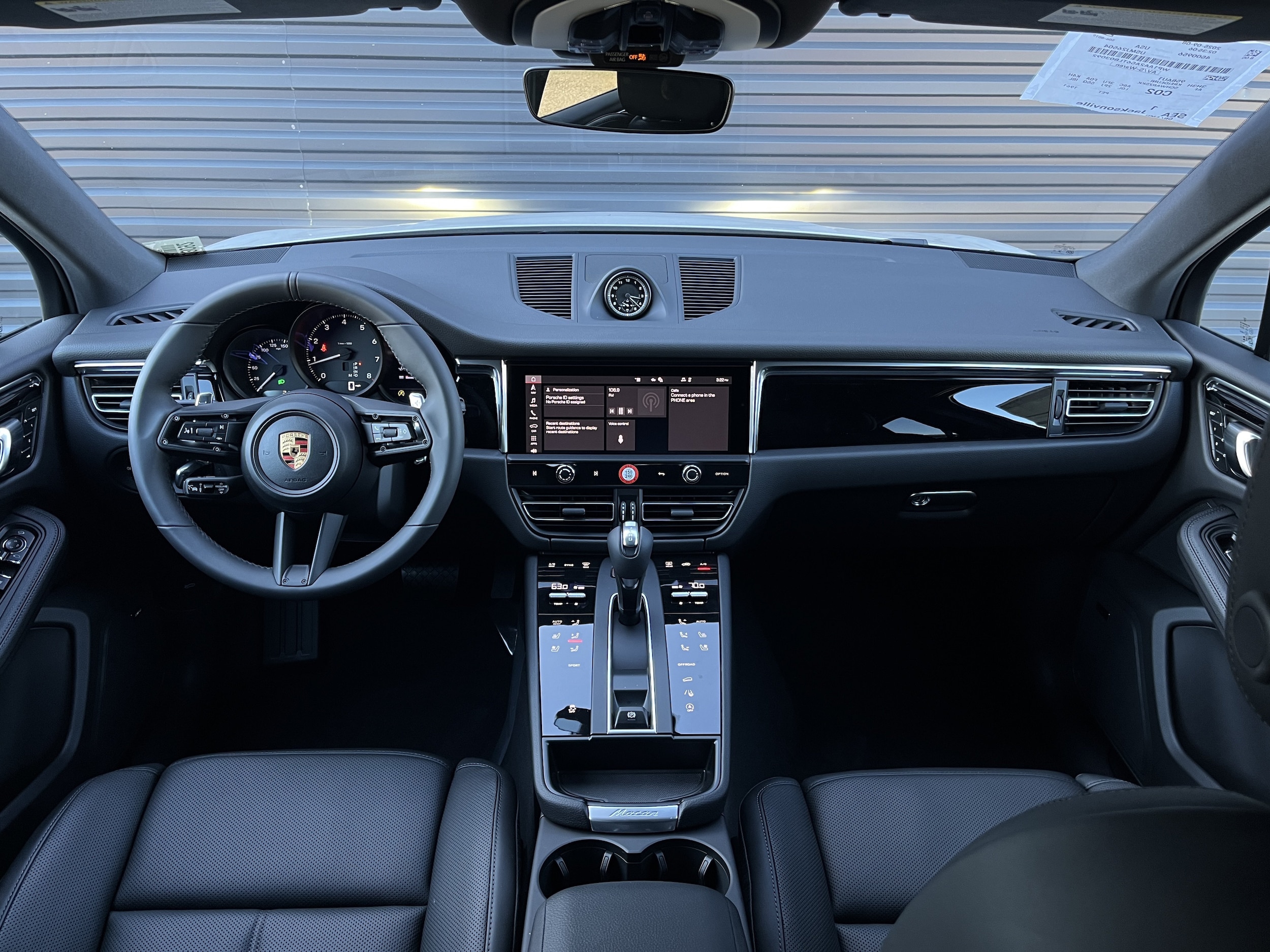 2026 Porsche Macan Base - Photo 32