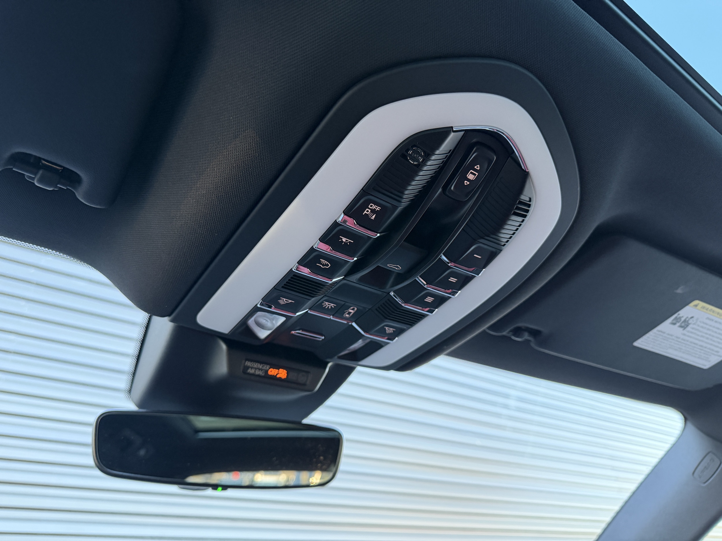 2026 Porsche Macan Base - Photo 33