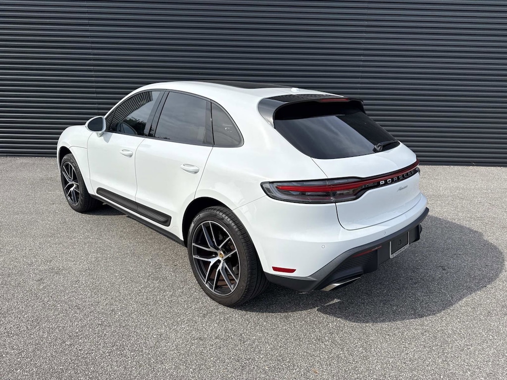 Used 2022 Porsche Macan SUV