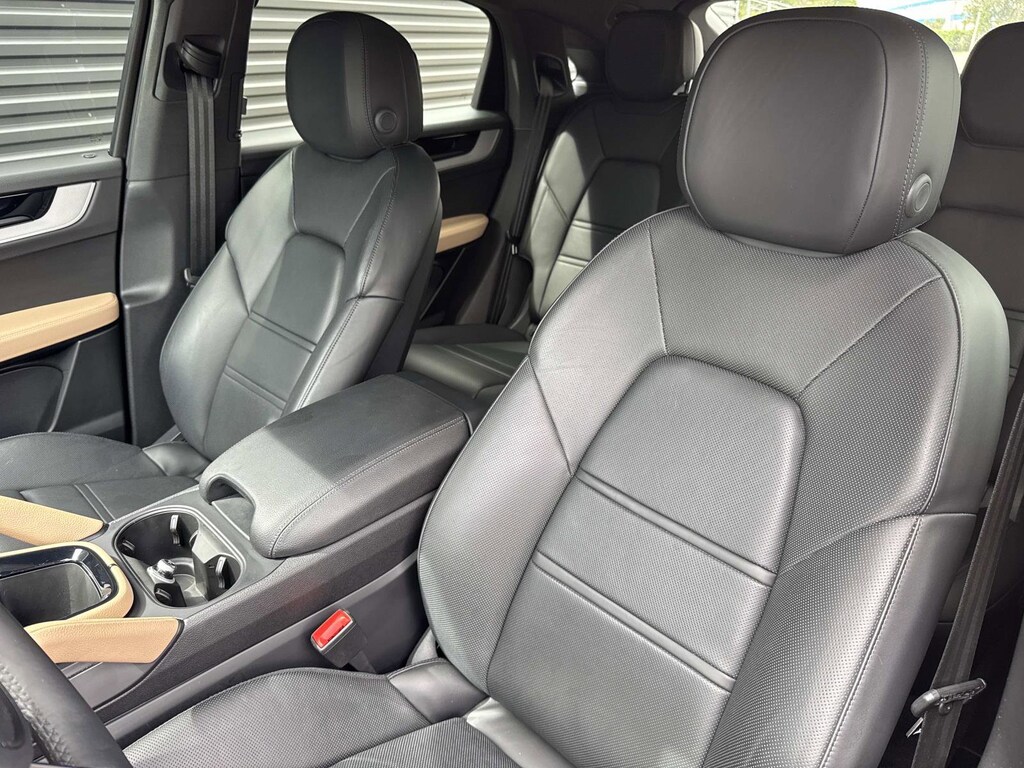 Used 2024 Porsche Cayenne Coupe SUV