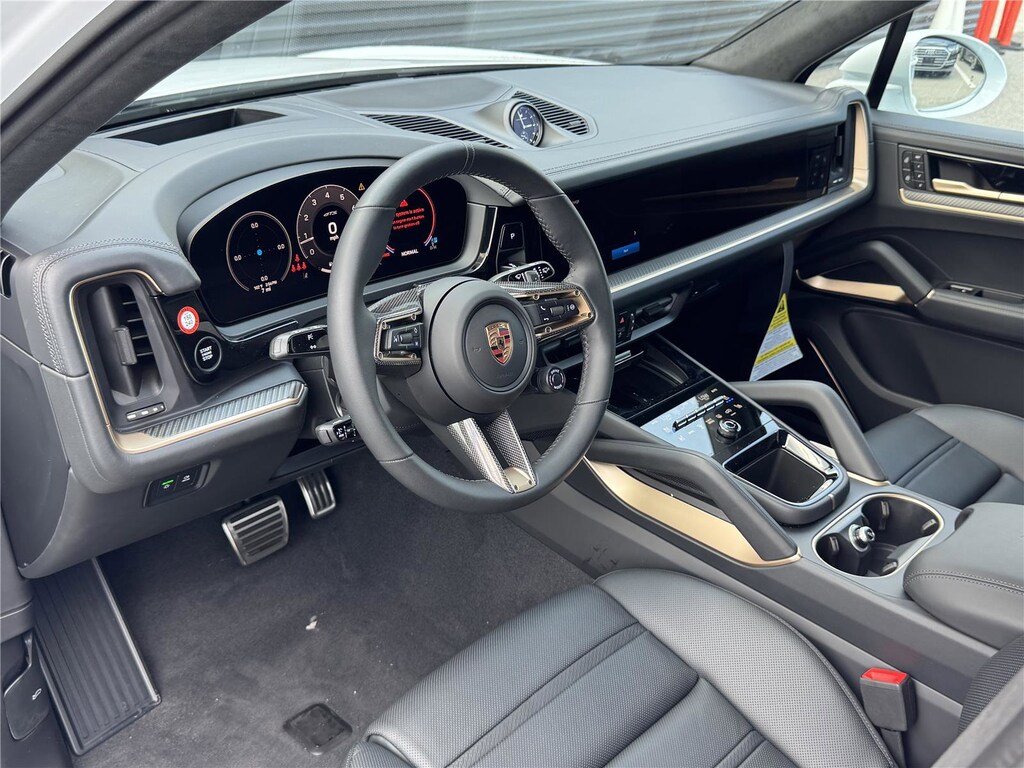 New 2025 Porsche Cayenne GTS