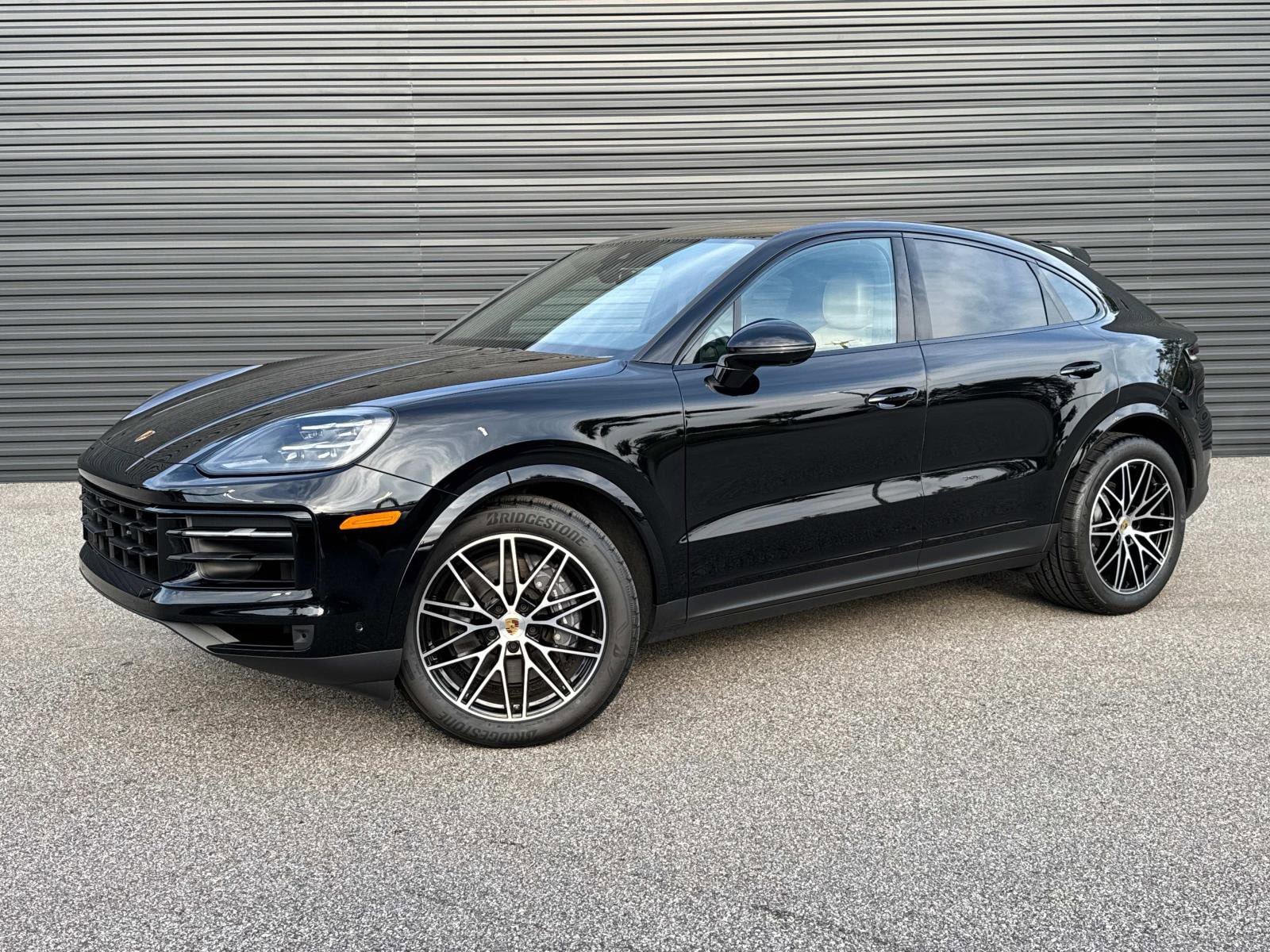 2024 Porsche Cayenne Coup