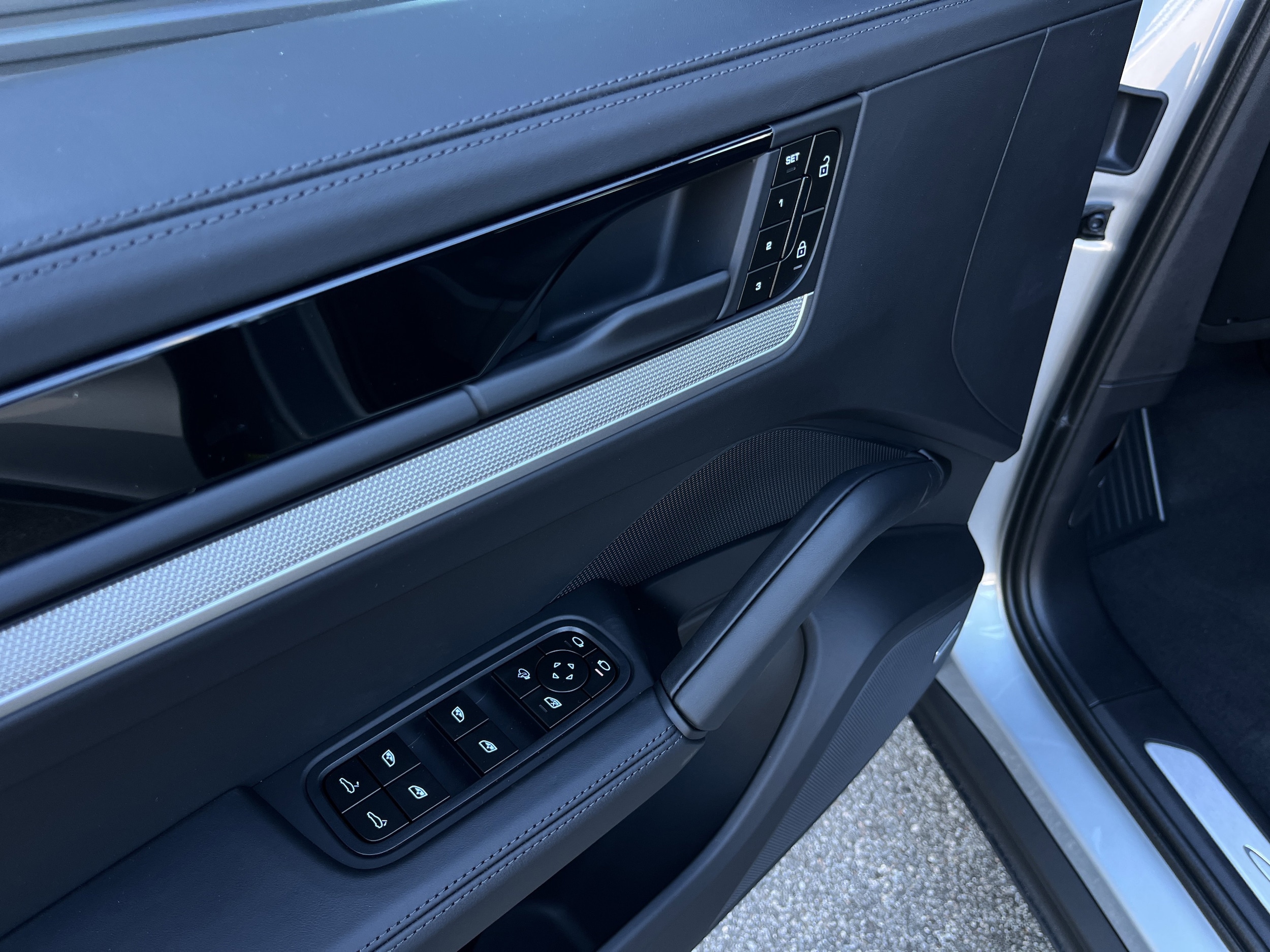 2026 Porsche Cayenne Base - Photo 25
