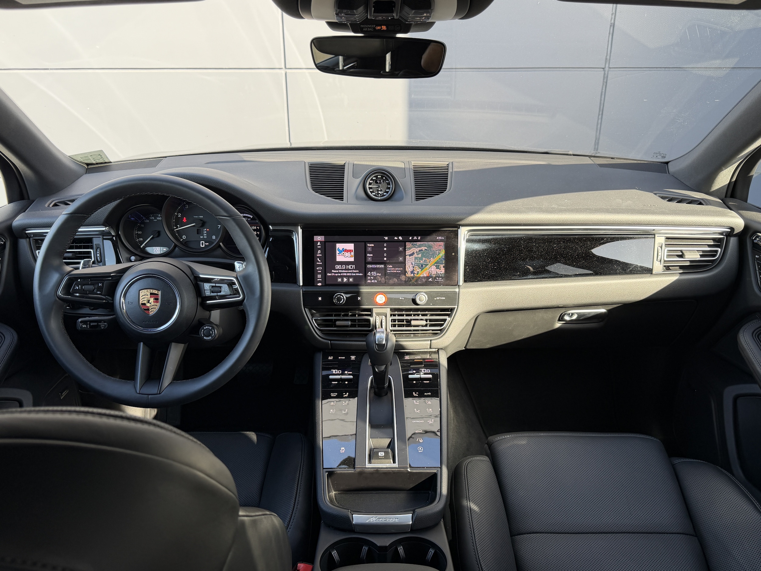 2026 Porsche Macan Base - Photo 34