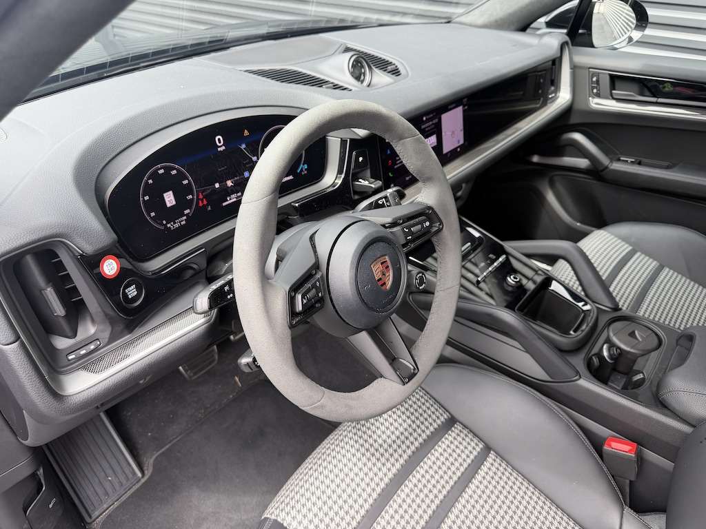 New 2026 Porsche Cayenne S