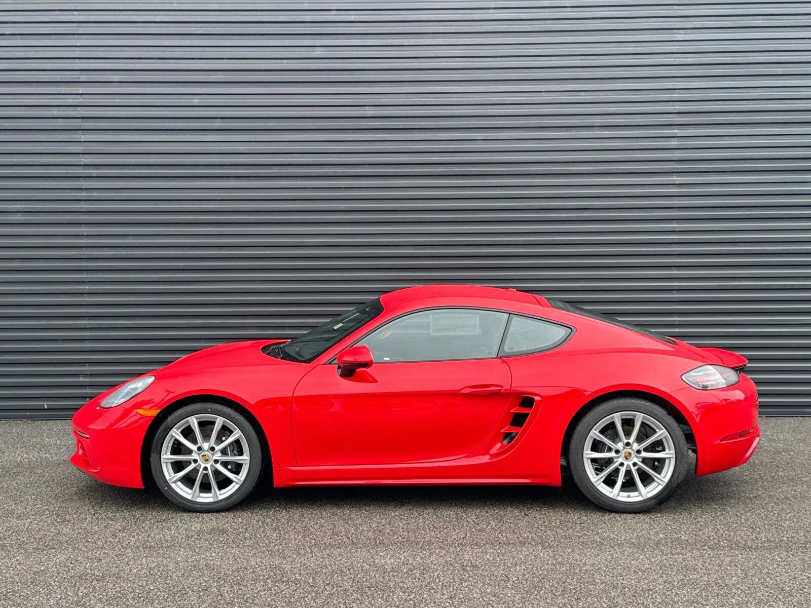 2025 Porsche Cayman S photo 2