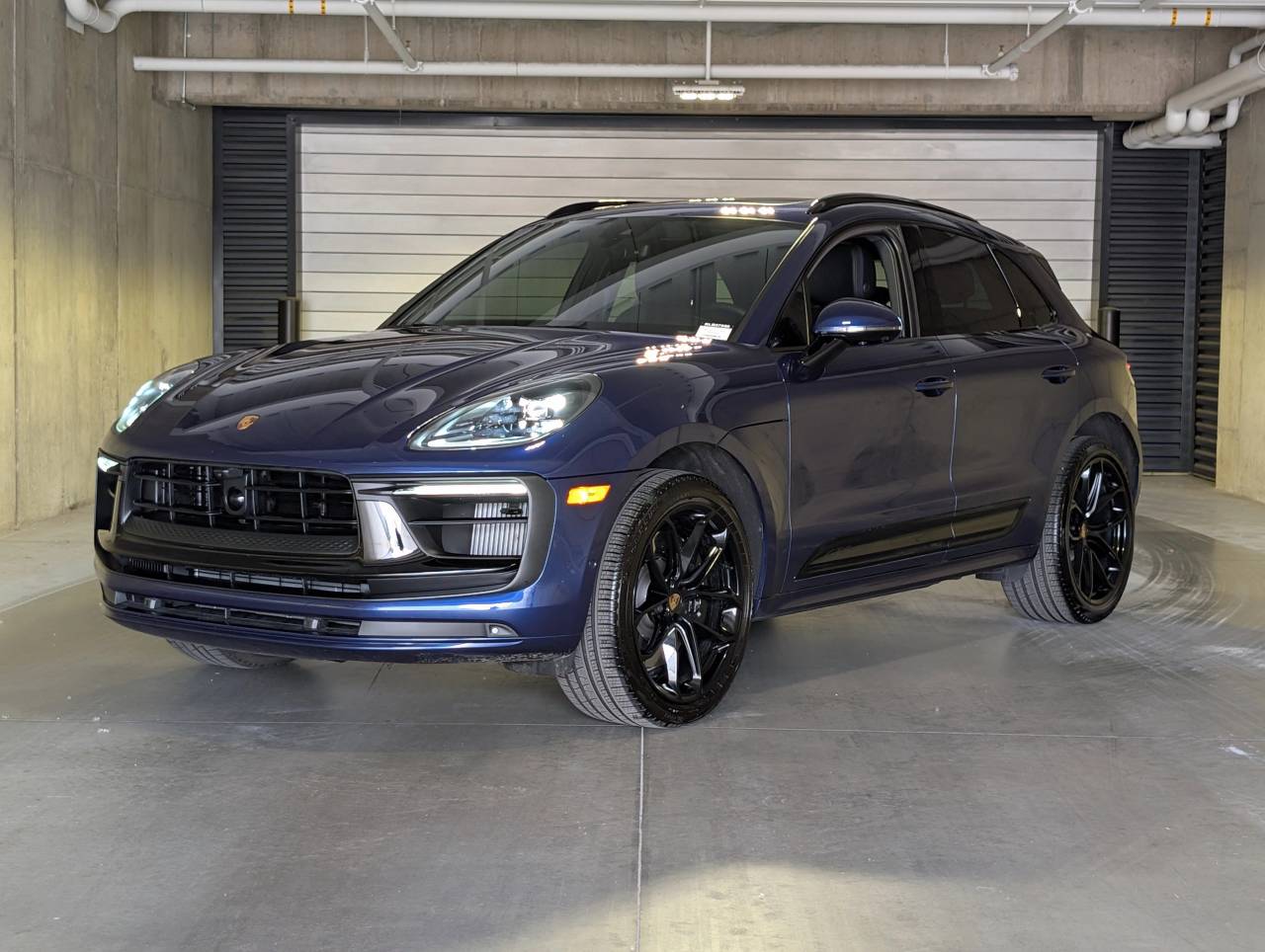 2024 Porsche Macan GTS's photo