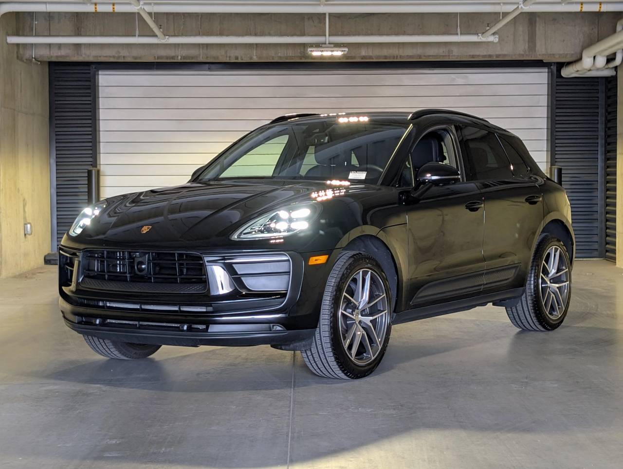 2026 Porsche Macan's photo