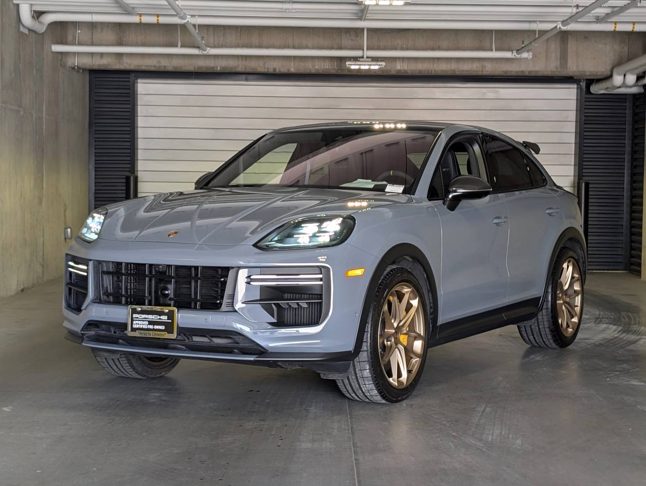 2025 Porsche Cayenne Turbo GT's photo