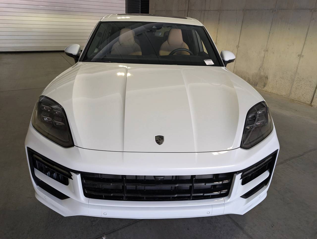 2025 Porsche Cayenne Turbo E-Hybrid - Photo 11