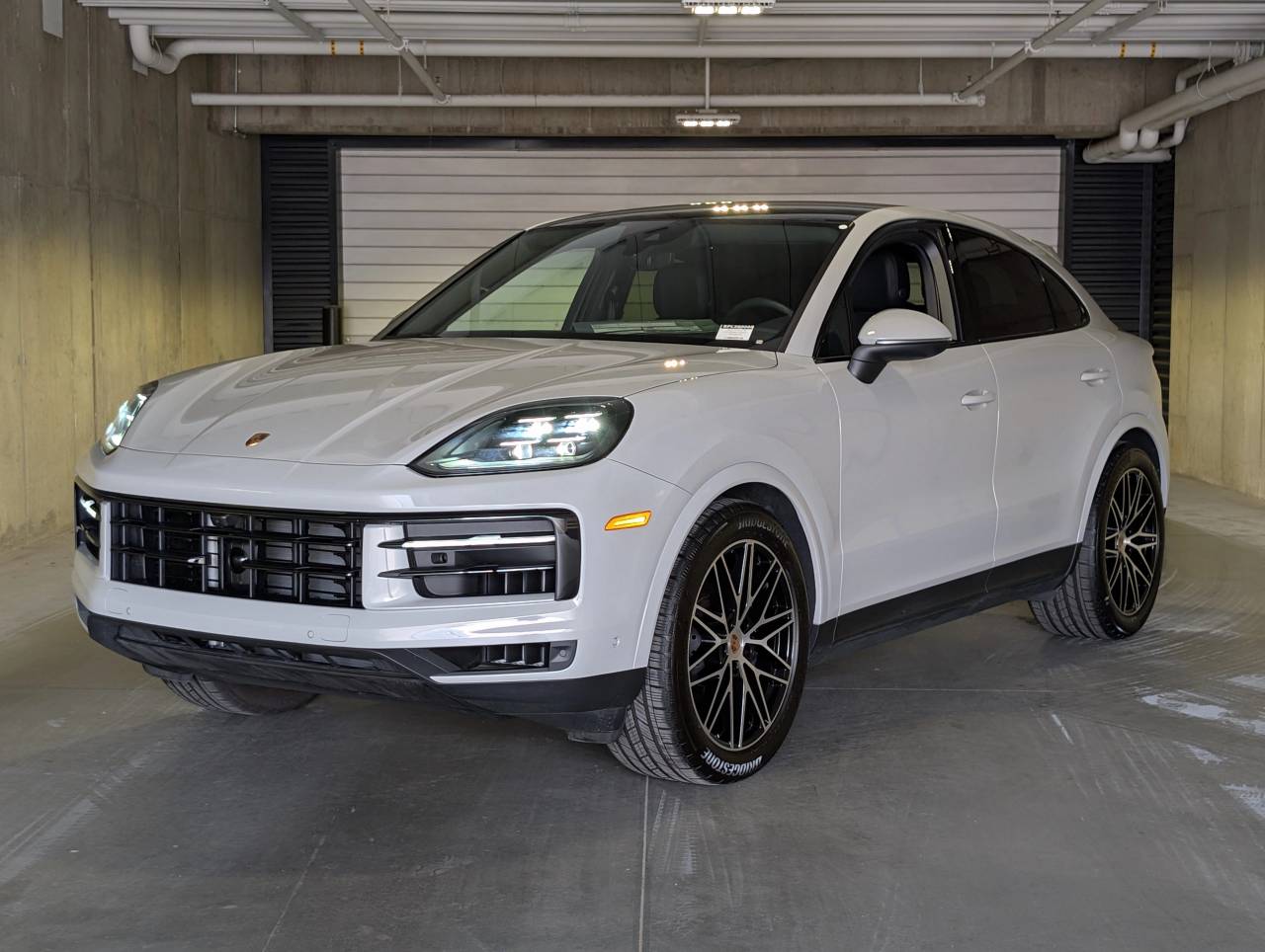 2026 Porsche Cayenne -'s photo