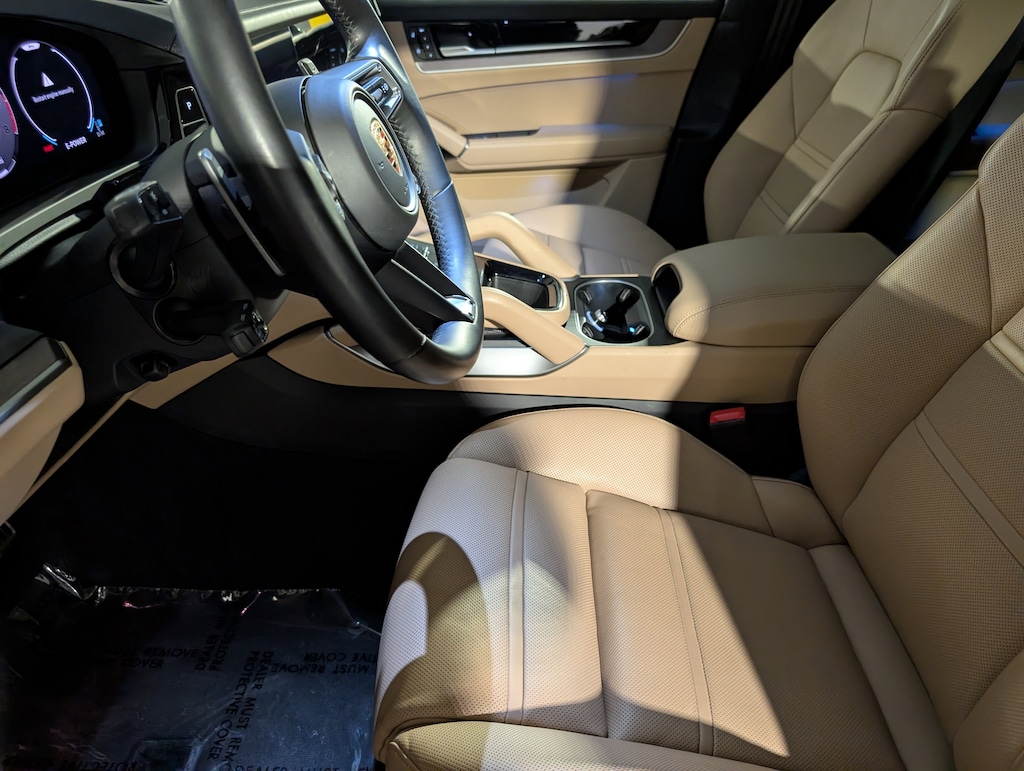 Certified 2024 Porsche Cayenne Turbo E-Hybrid SUV