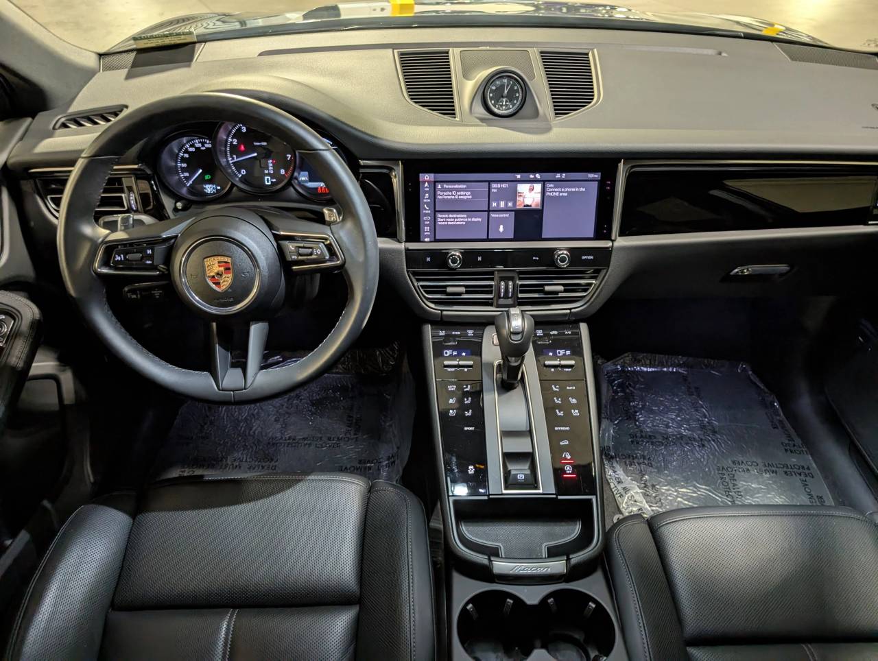 2025 Porsche Macan - Photo 6