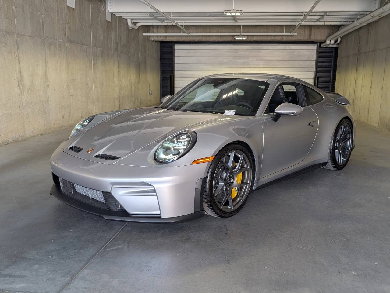 2025 Porsche 911 GT3 w/Touring Package