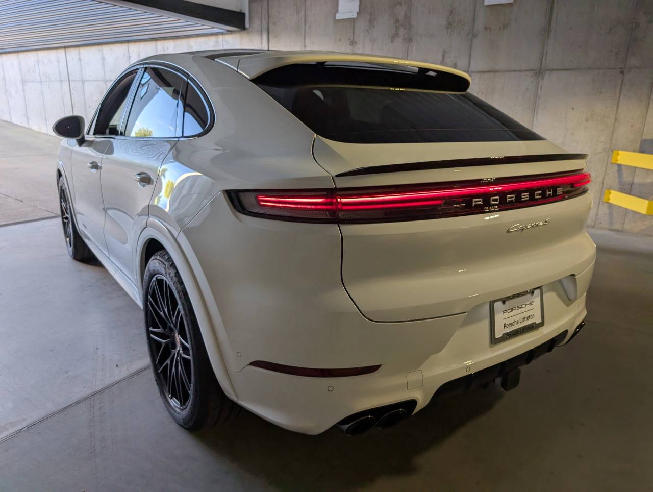 2026 Porsche Cayenne S Coupe photo 3