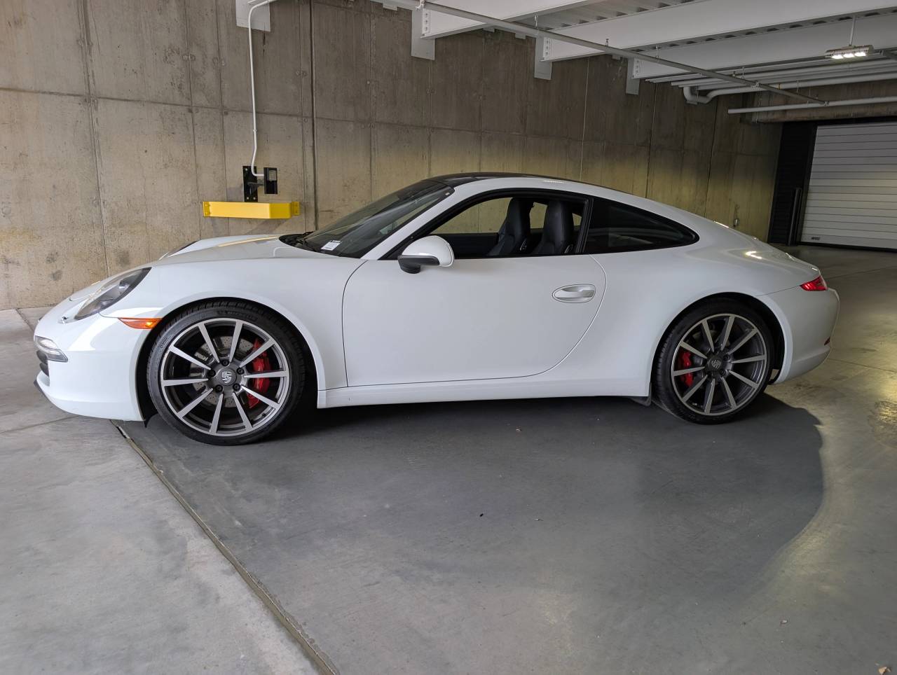 2013 Porsche 911 S photo 2
