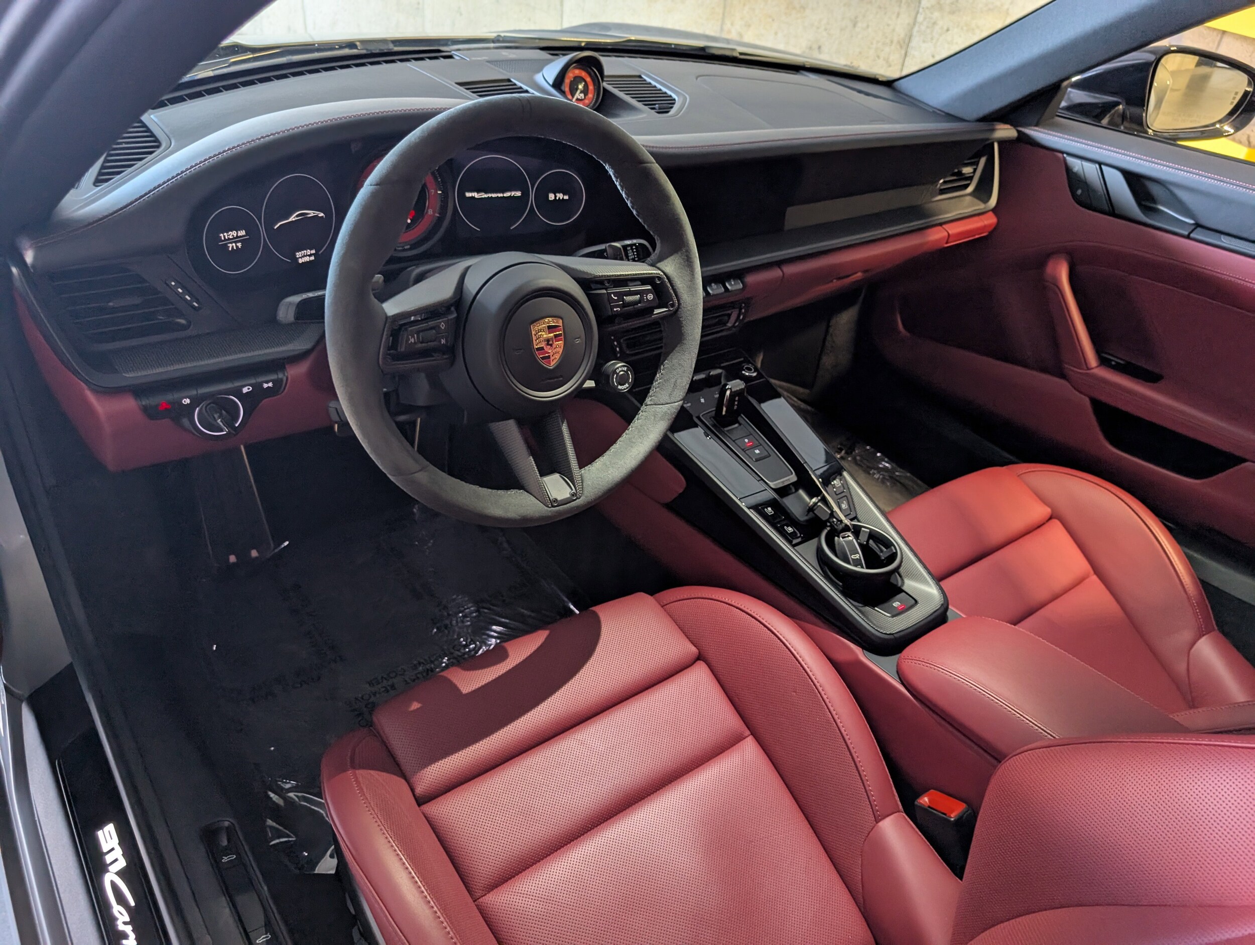 2024 Porsche 911 GTS photo 4