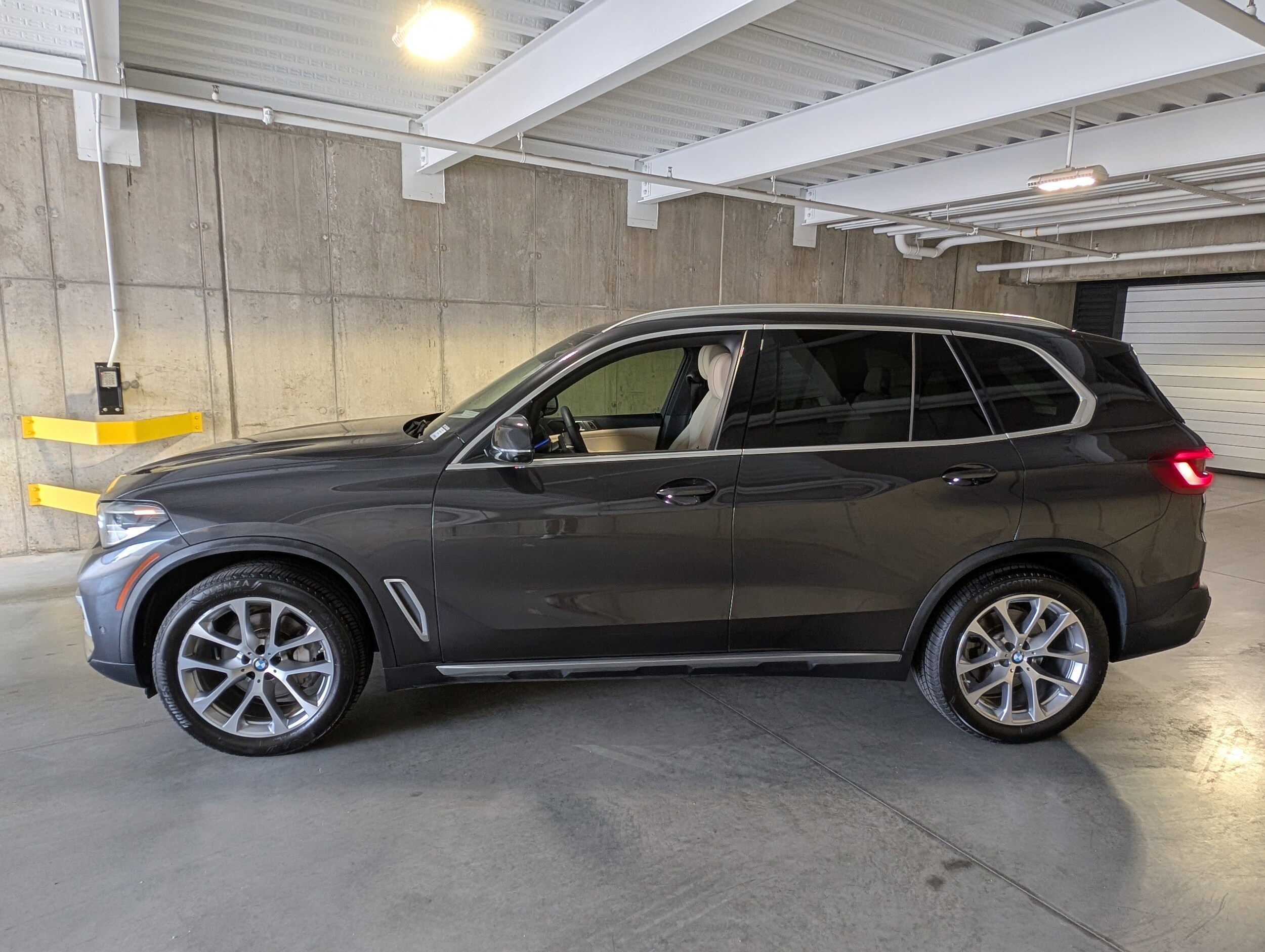 2022 Bmw X5 xDrive40i photo 2