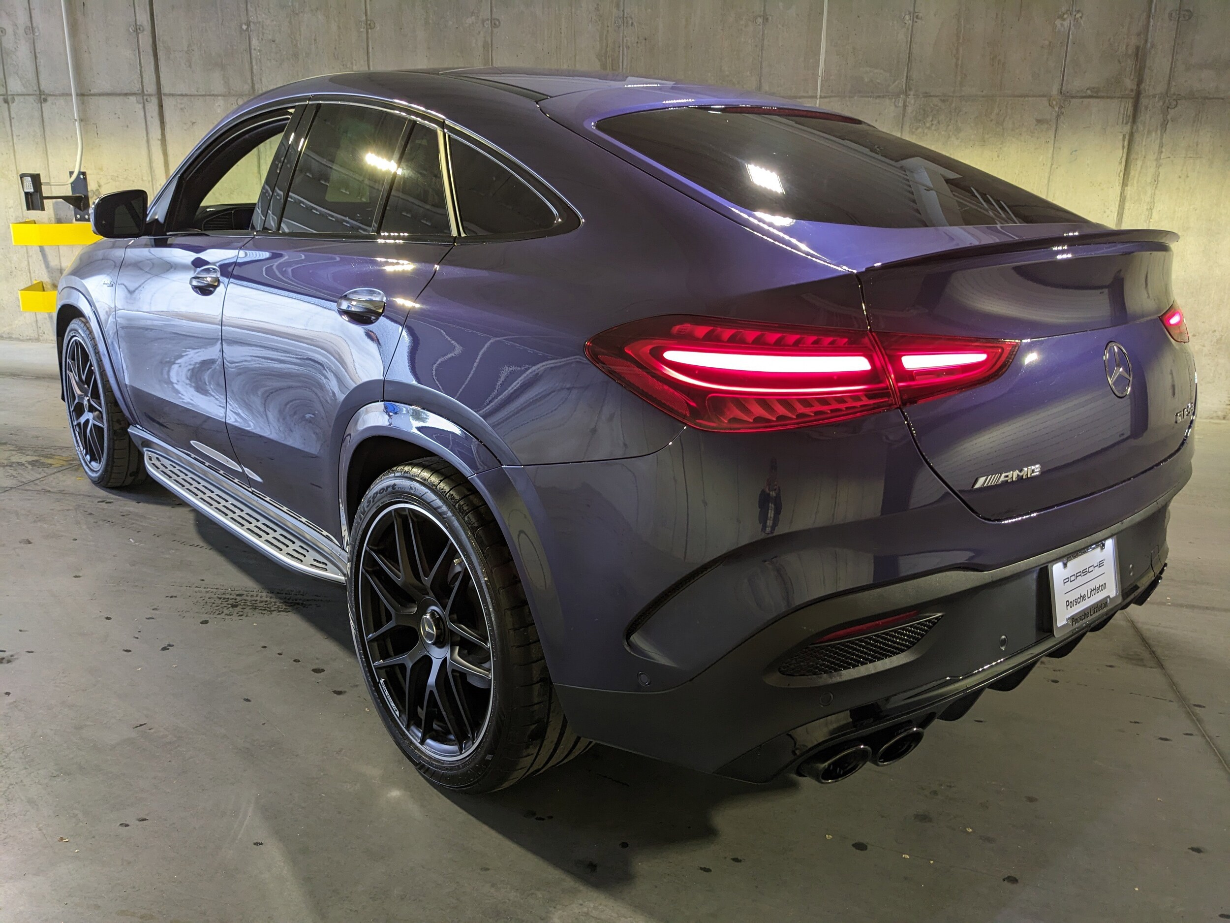 2024 Mercedes Benz GLE AMG 53 photo 2