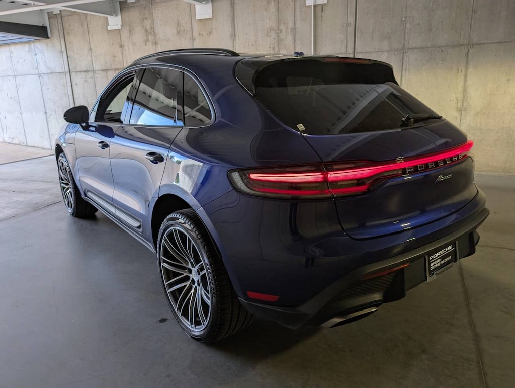 Certified 2025 Porsche Macan  SUV
