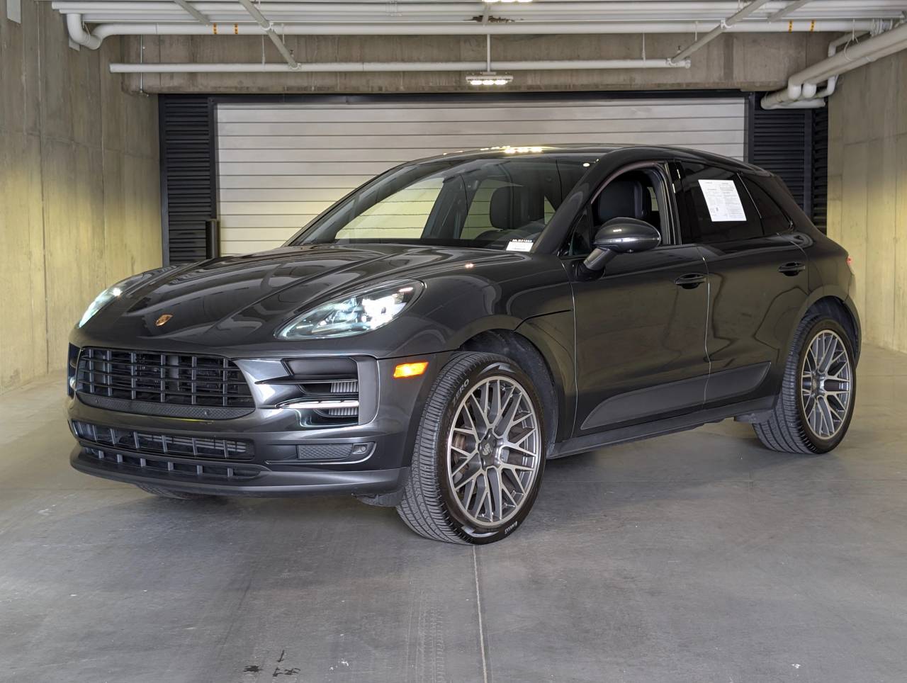 2021 Porsche Macan S's photo