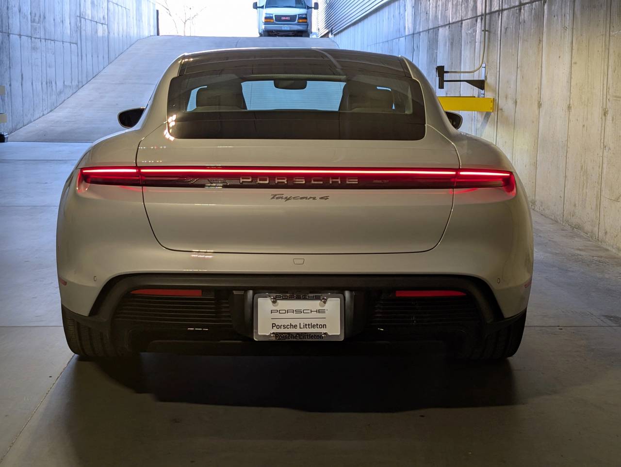 2026 Porsche Taycan Base - Photo 8