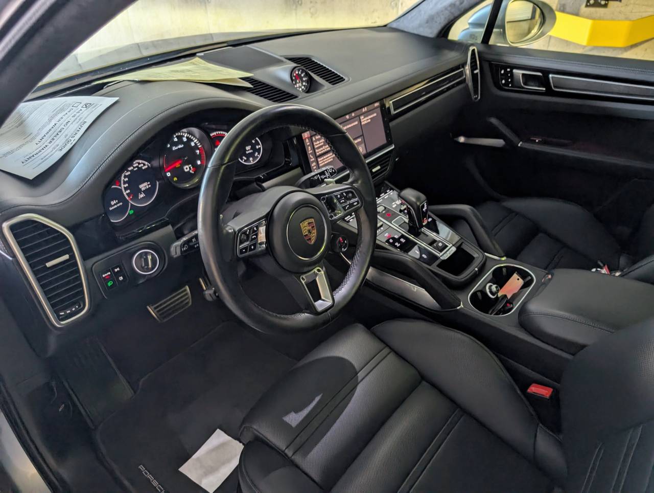 2020 Porsche Cayenne Turbo photo 4