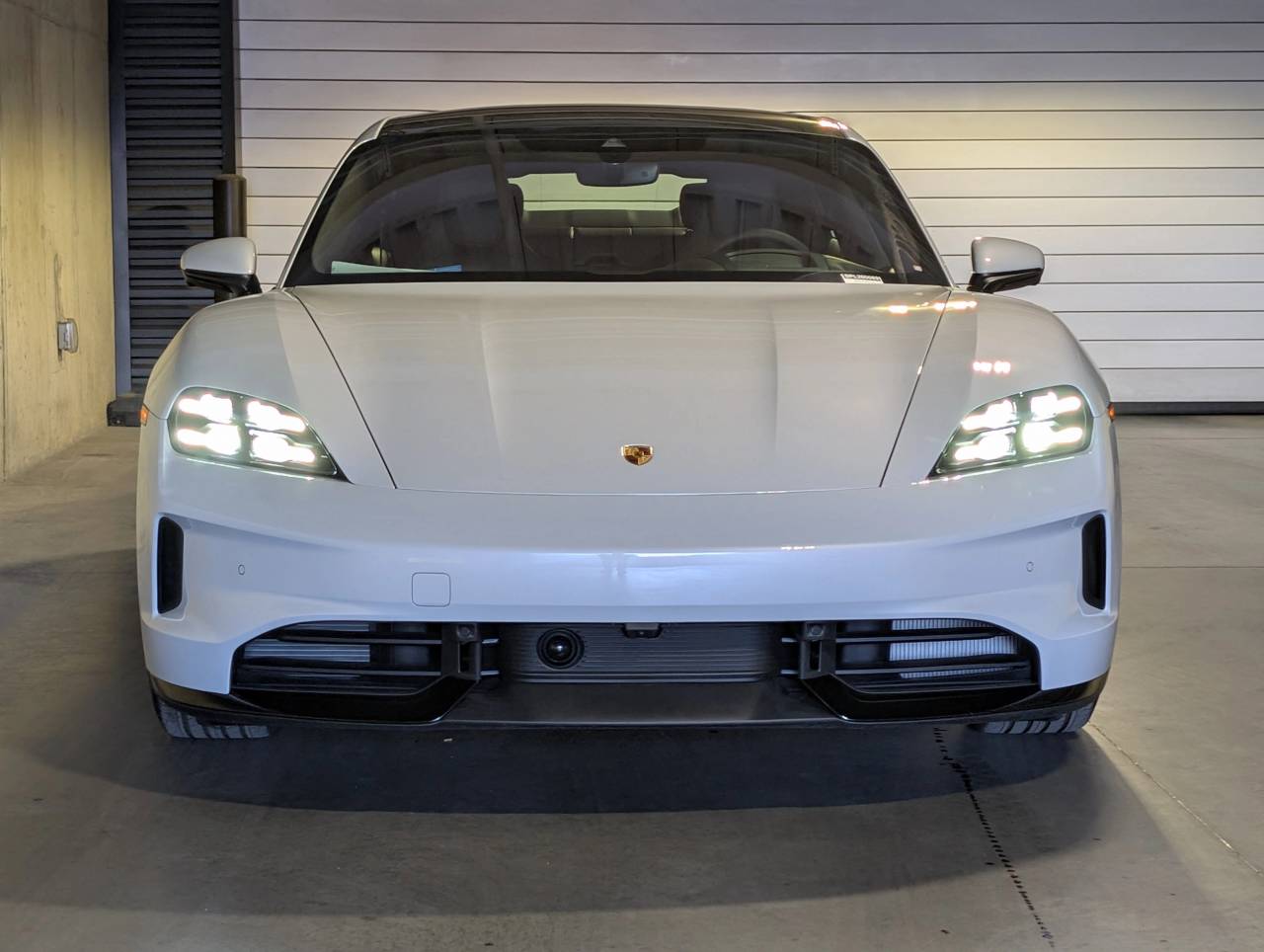 2026 Porsche Taycan Base - Photo 12