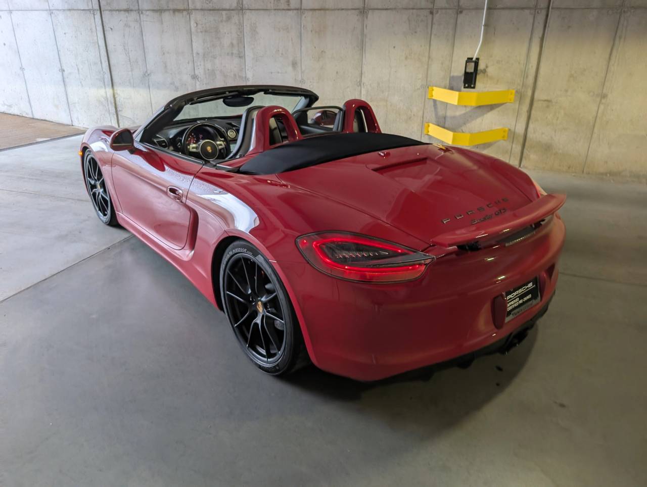 2015 Porsche Boxster GTS photo 3